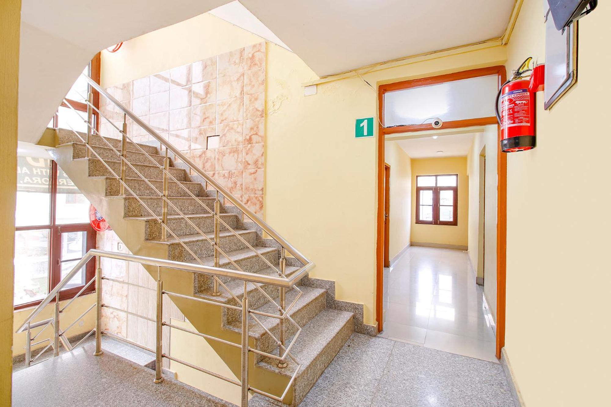 Fabhotel Grand Comforts Haidarpur Dış mekan fotoğraf